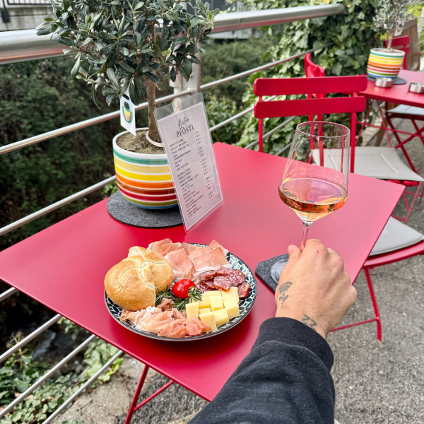 Bistro-Pfo-stl2pxMnOtMY52qk